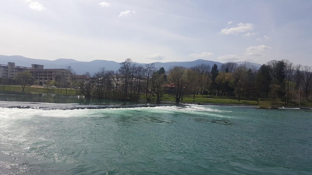 Guesthouse Una 1 Bihać Exterior foto